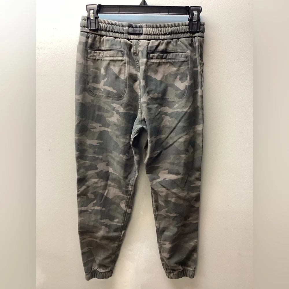 Athleta Women's Camouflage Farallon Joggers